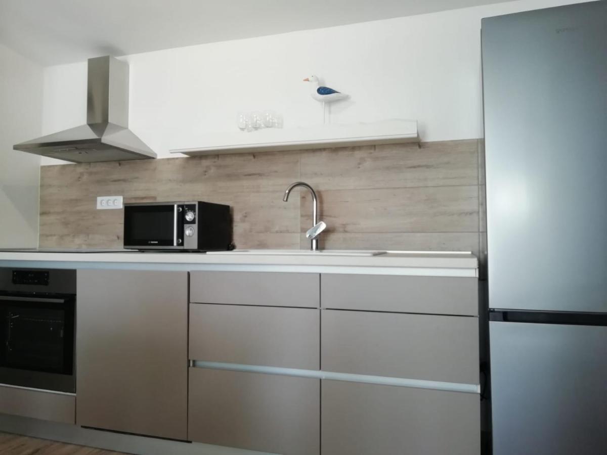 Apartment Hajduk Starigrad Paklenica Ngoại thất bức ảnh