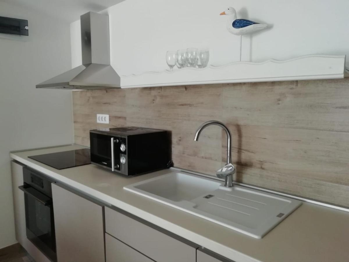 Apartment Hajduk Starigrad Paklenica Ngoại thất bức ảnh